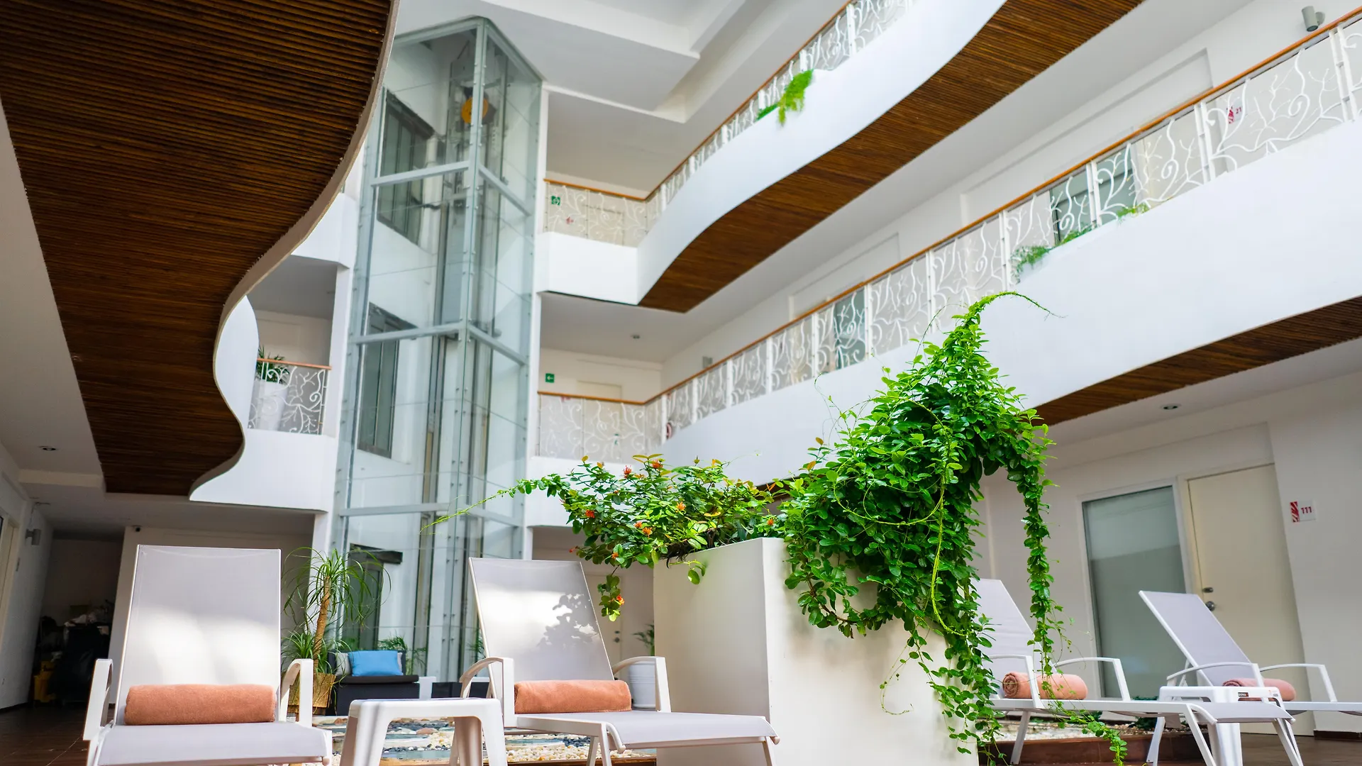 ****  In Fashion Hotel & Spa (Adults Only) Плая-дель-Кармен Мексика