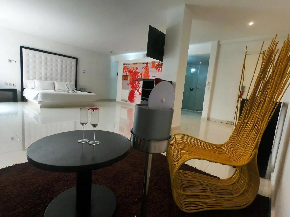 In Fashion Hotel & Spa (Adults Only) Playa del Carmen 4*,  Mexico